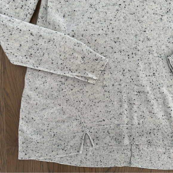 Margaret O'Leary Donegal Speckled 100% Cashmere Turtleneck Sweater Light Grey M - Picture 3 of 8